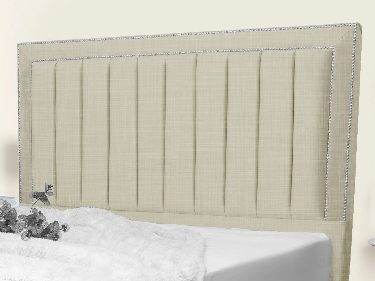 Maison Upholstered Bed