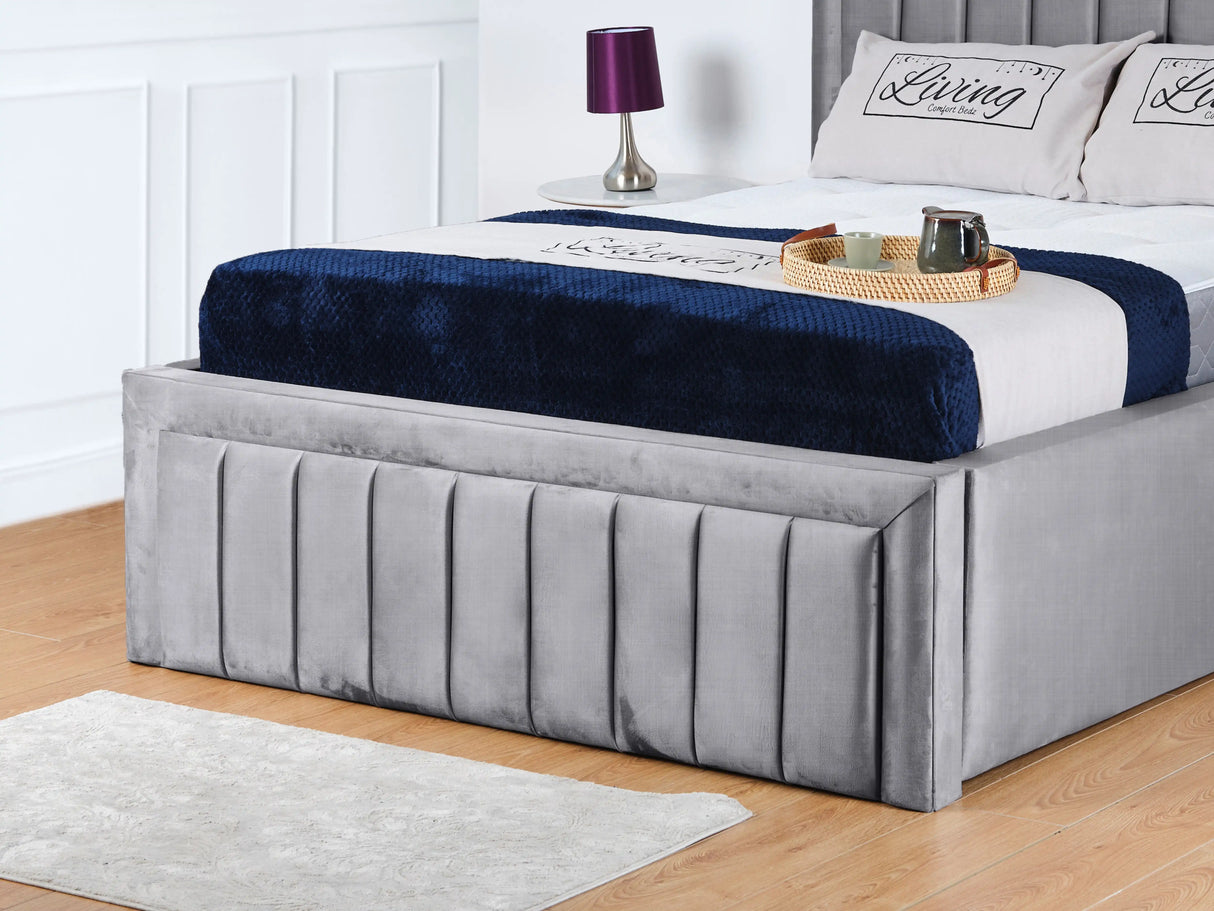Linea Panel Upholstered Bed