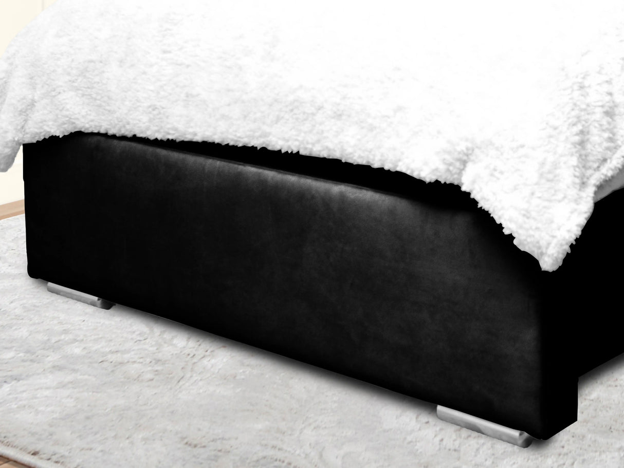 Cierra Wingback Upholstered Bed