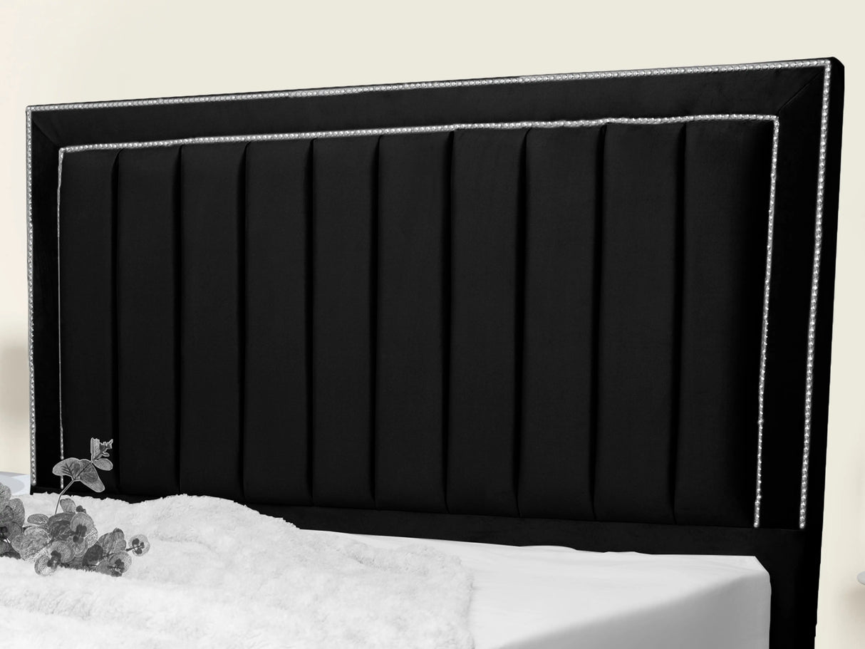 Maison Upholstered Bed