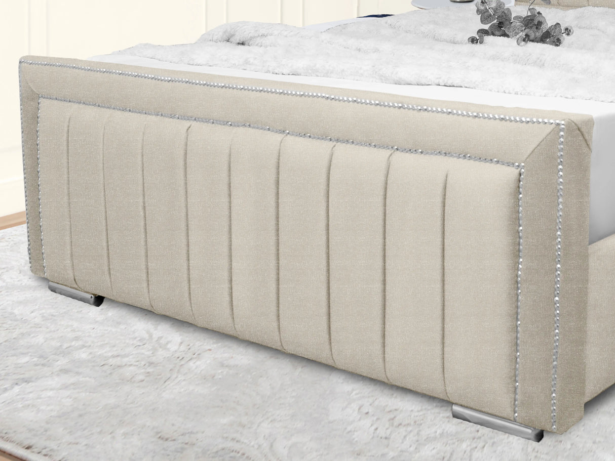 Maison Upholstered Bed
