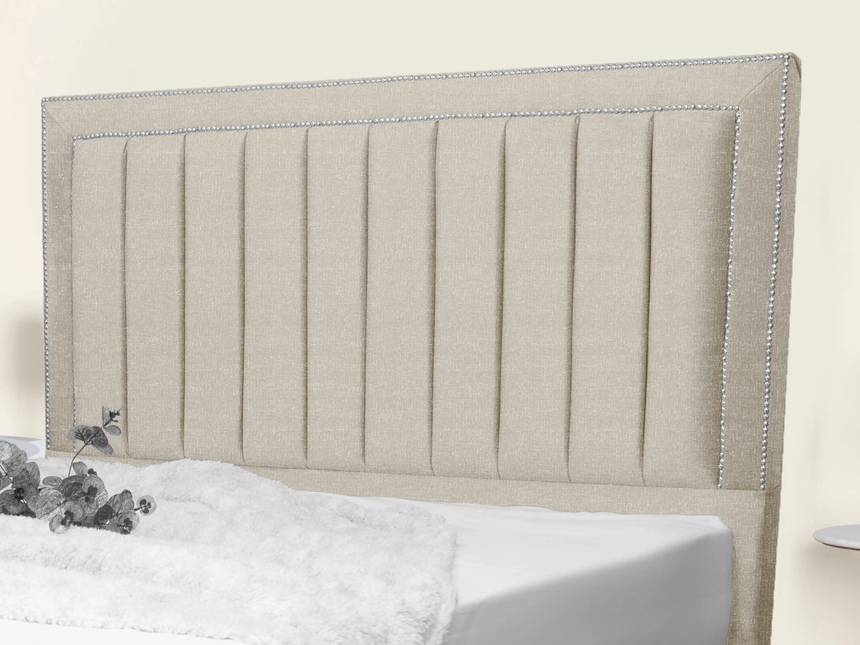 Maison Upholstered Bed