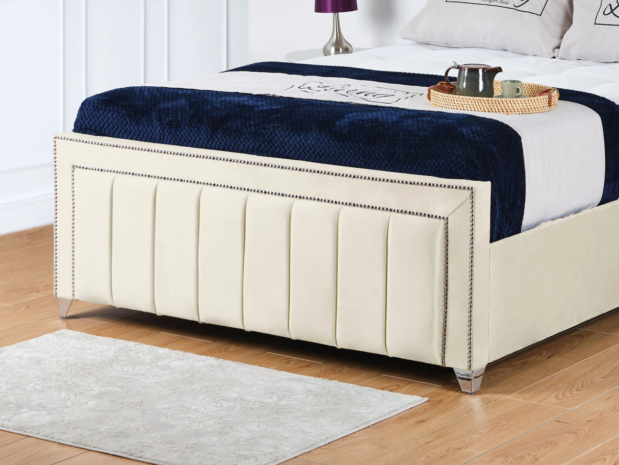 Fiona Upholstered bed