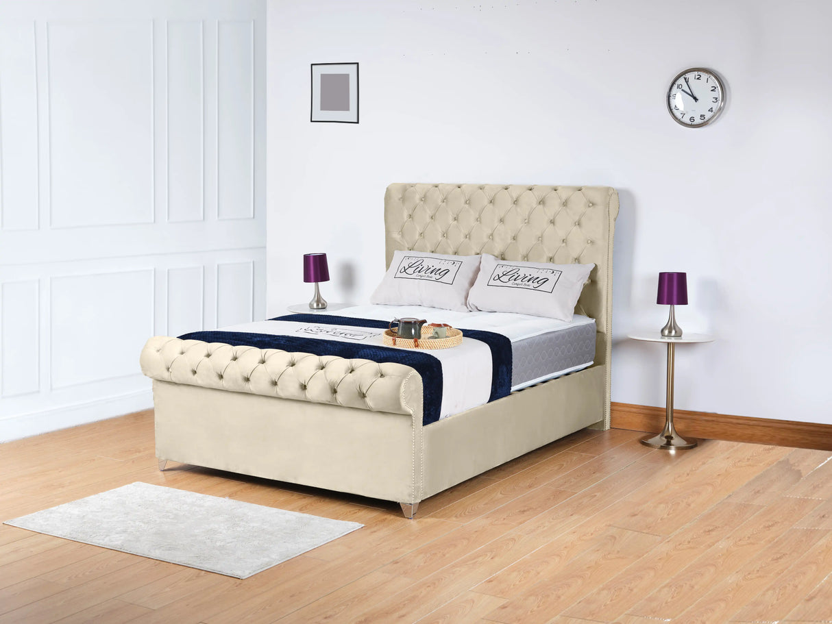 Chesterfield Sleigh Upholstered Bed