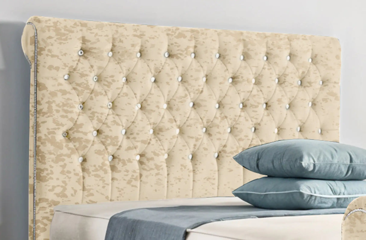 Faye Upholstered Bed