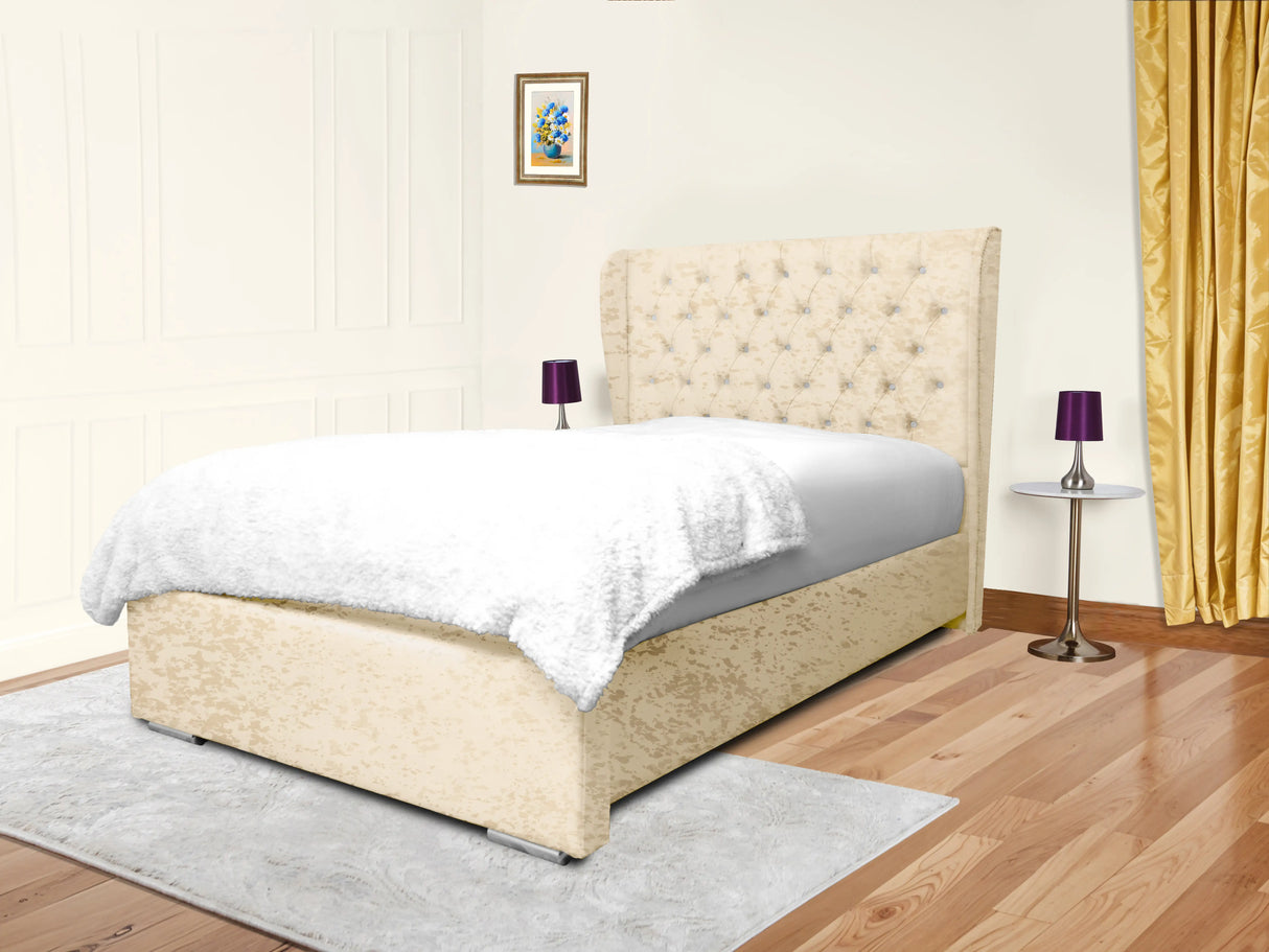 Cierra Wingback Upholstered Bed