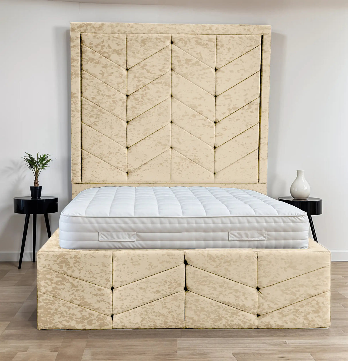 Kendall Upholstered Bed
