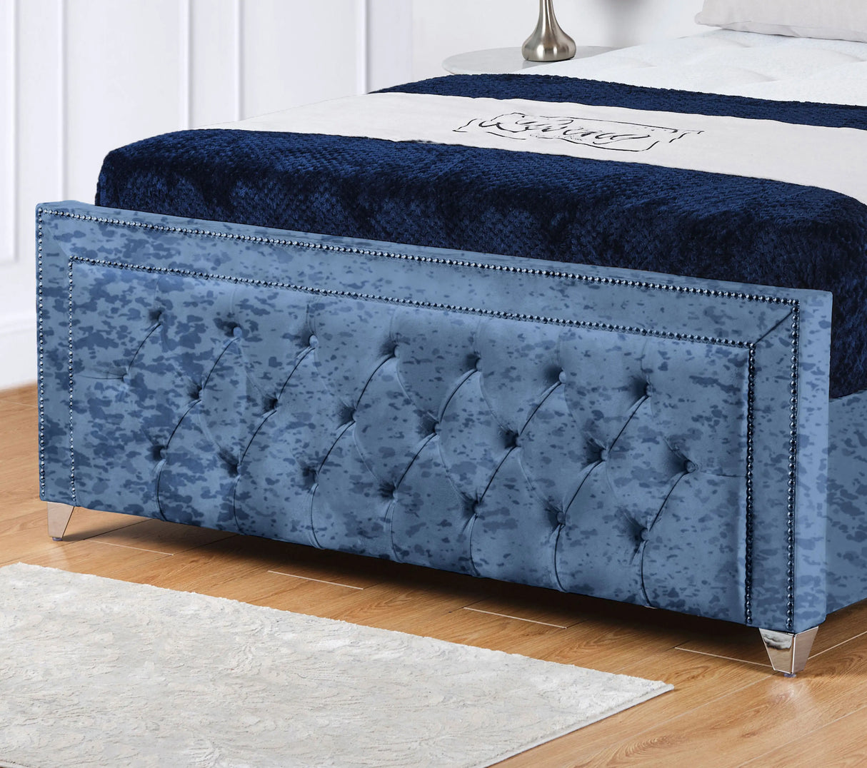 Hamilton Upholstered Bed