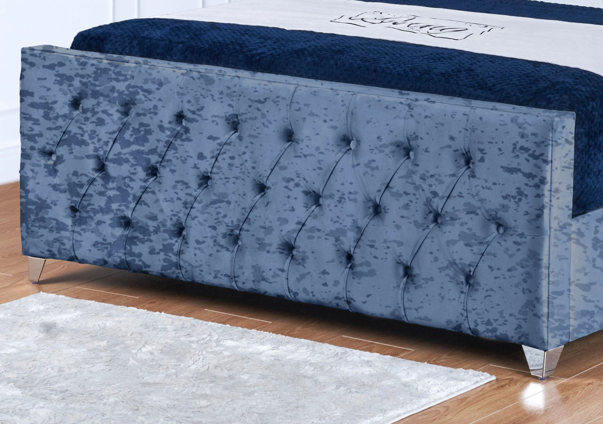 Florida Upholstered bed