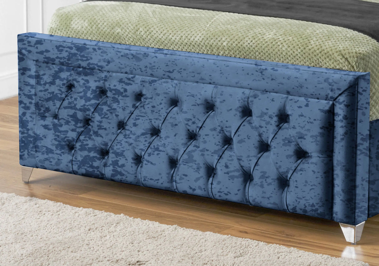 Hilton Upholstered Bed