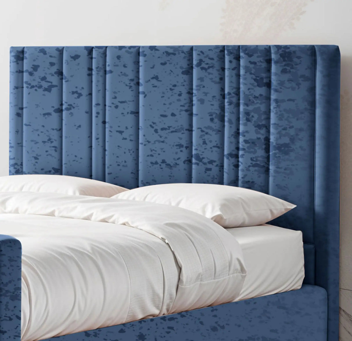 Mario Upholstered Bed