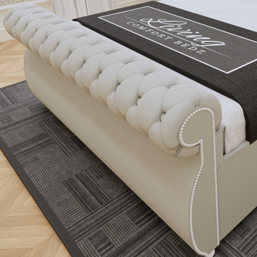 Ashford Chester sleigh Signature Bed