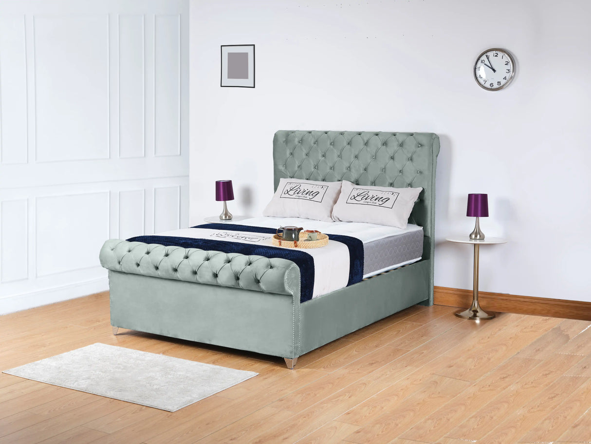 Chesterfield Sleigh Upholstered Bed