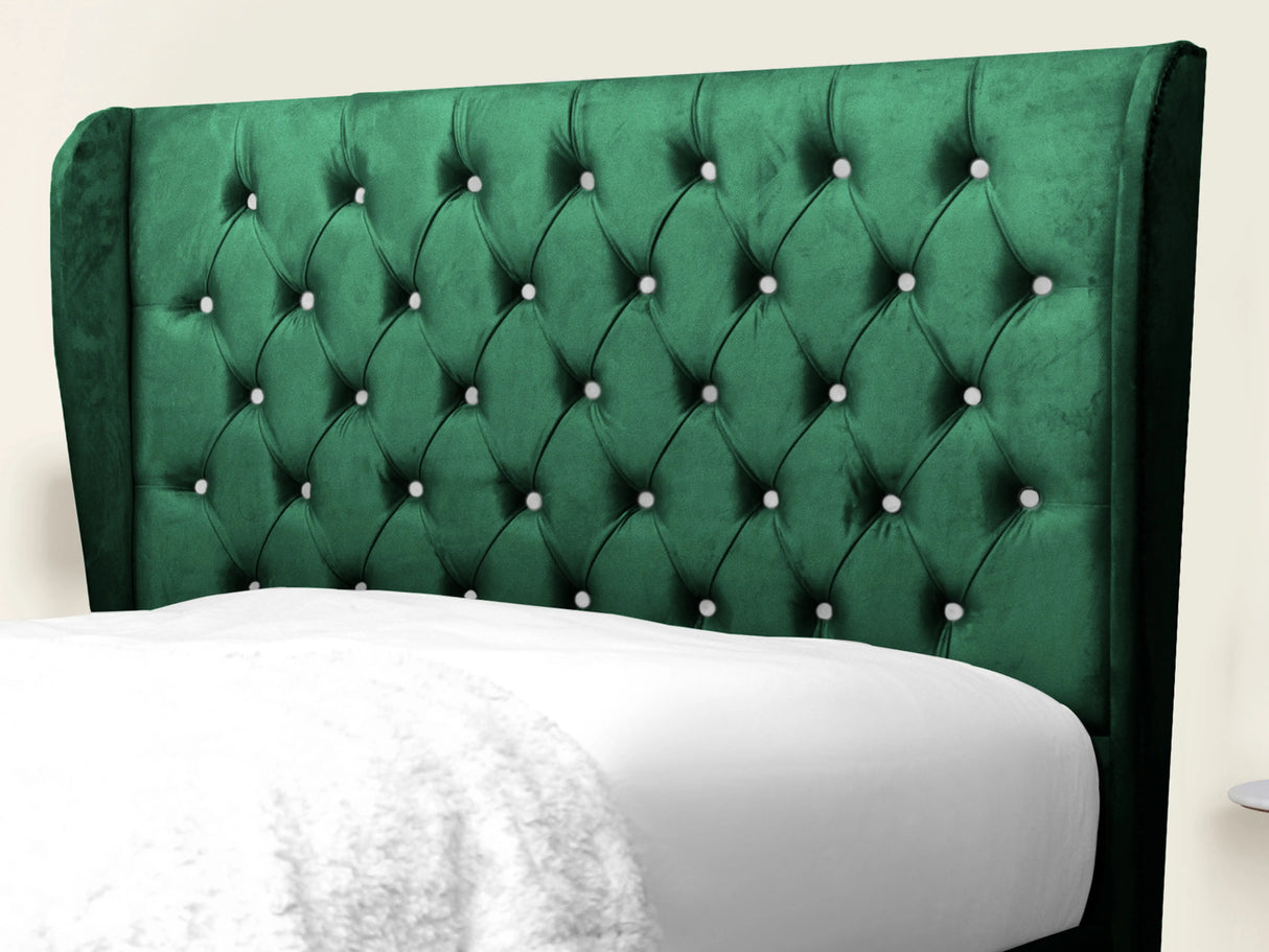 Cierra Wingback Upholstered Bed