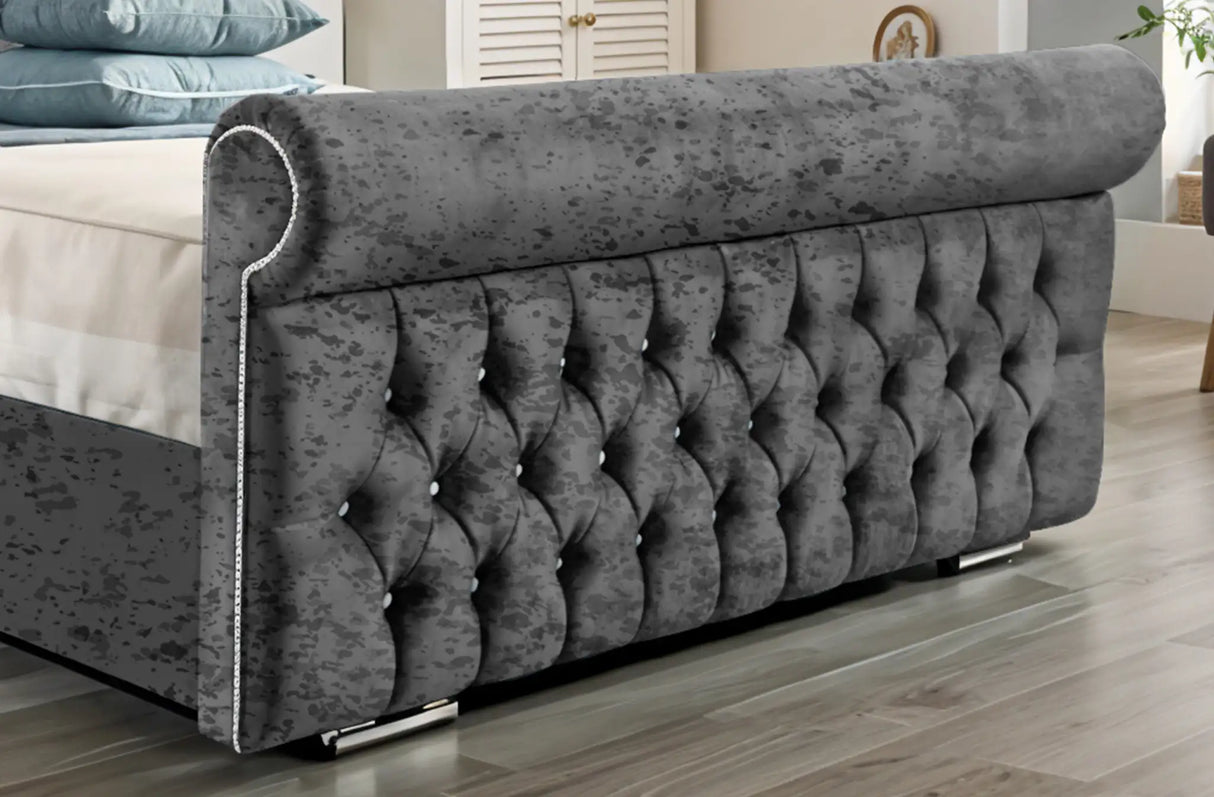 Faye Upholstered Bed