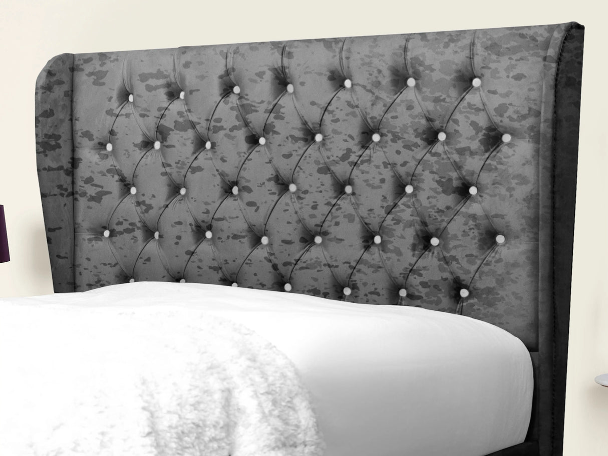 Cierra Wingback Upholstered Bed