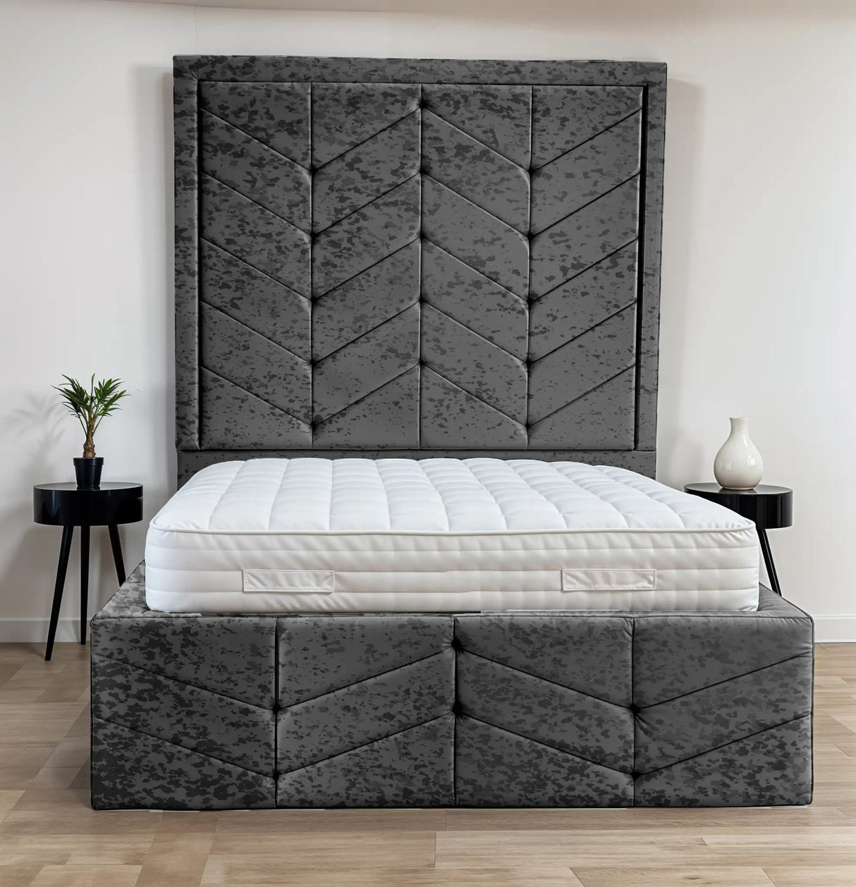 Kendall Upholstered Bed