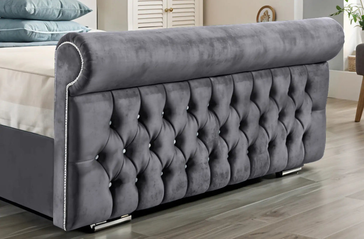 Faye Upholstered Bed