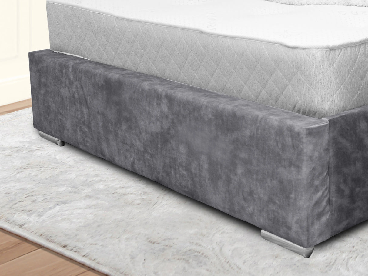 Elaia Upholstered Bed