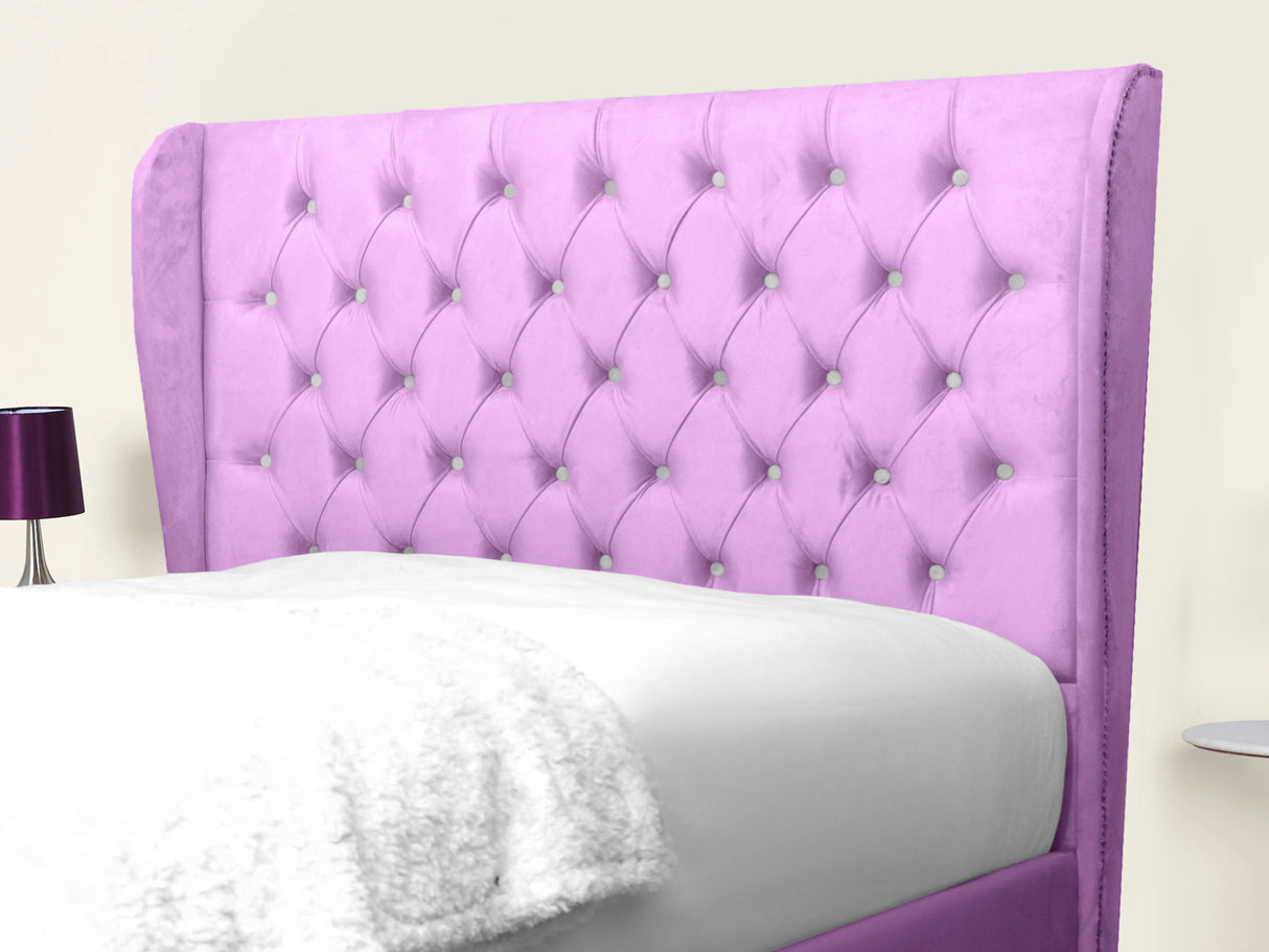 Cierra Wingback Upholstered Bed