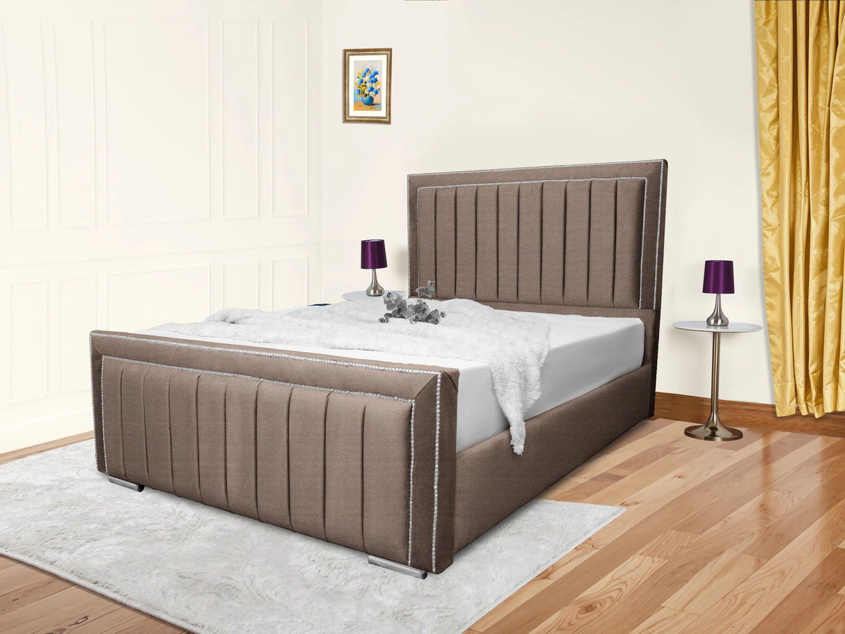 Maison Upholstered Bed