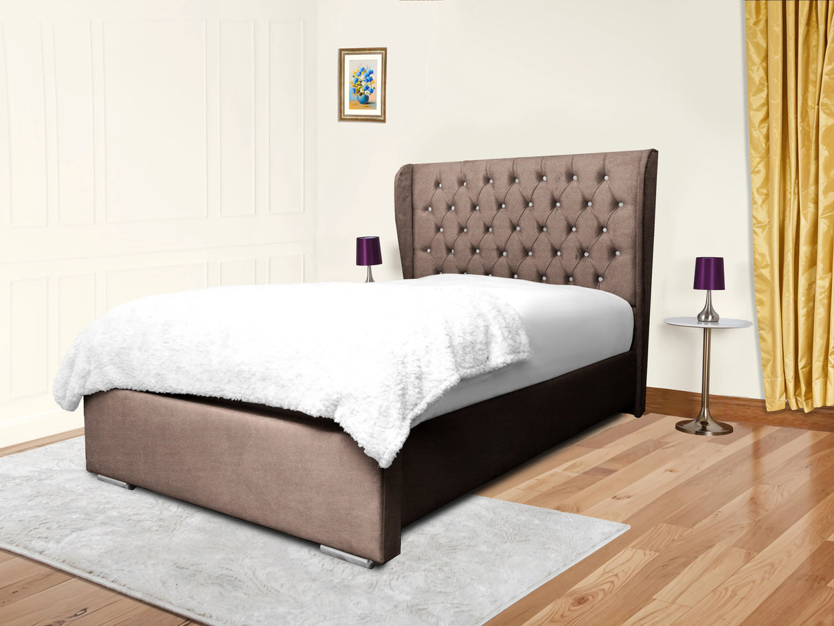 Cierra Wingback Upholstered Bed