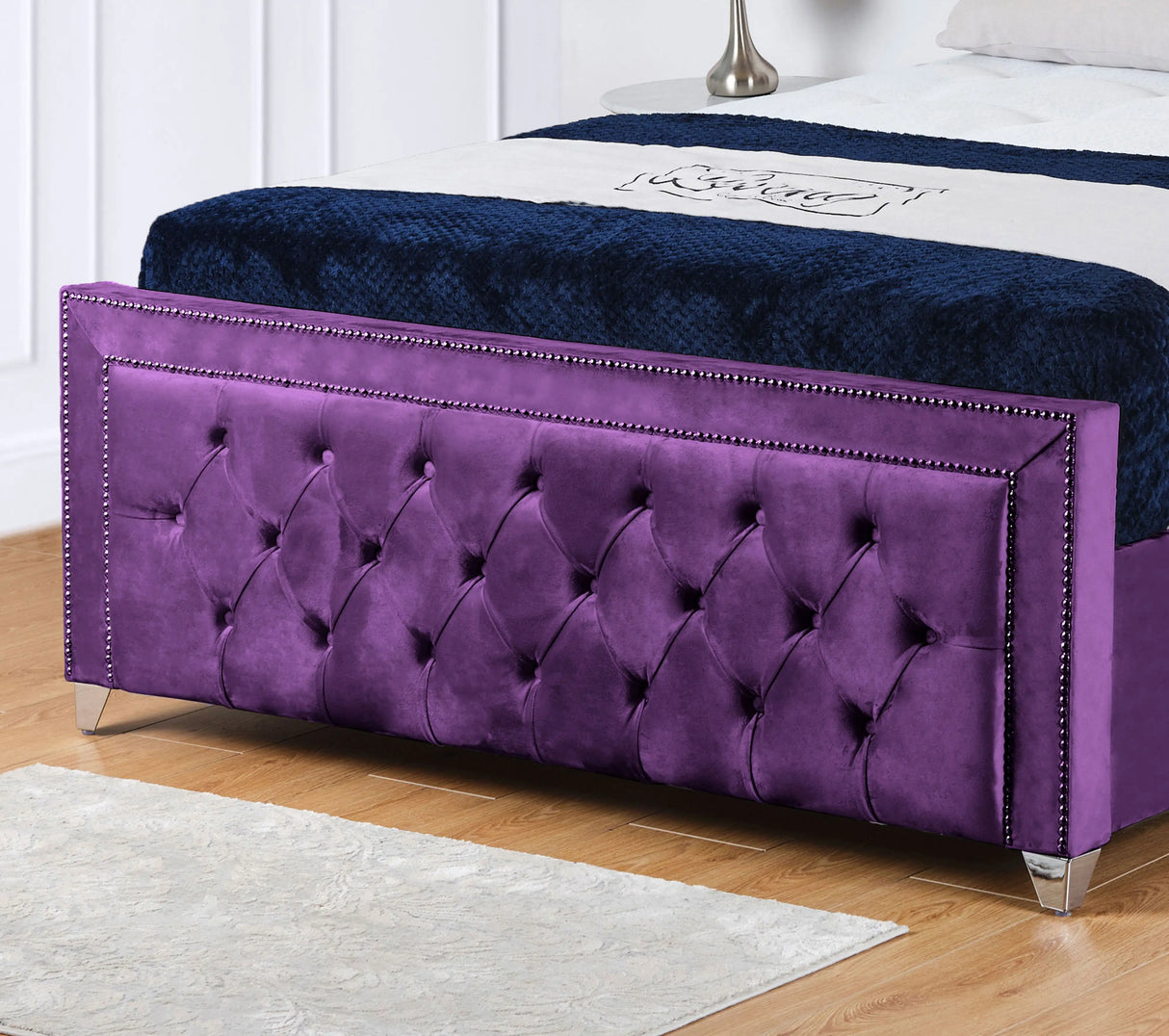 Hamilton Upholstered Bed