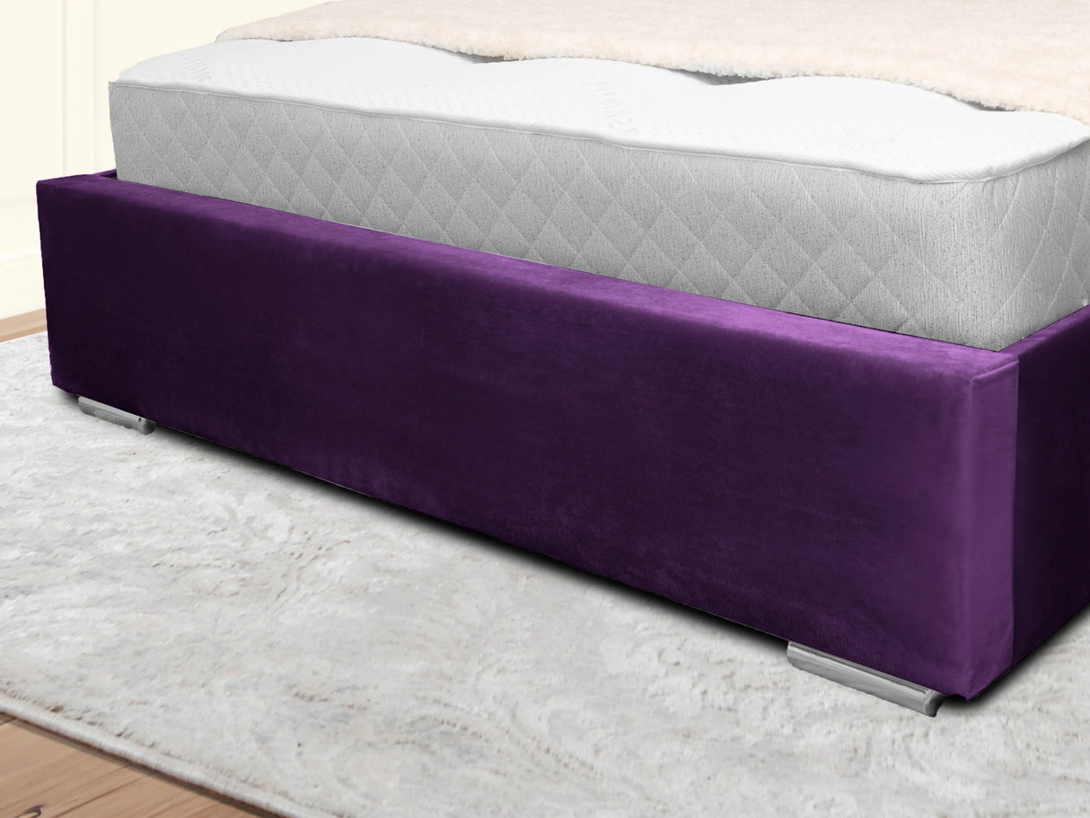 Middleton Wingback Upholstered Bed