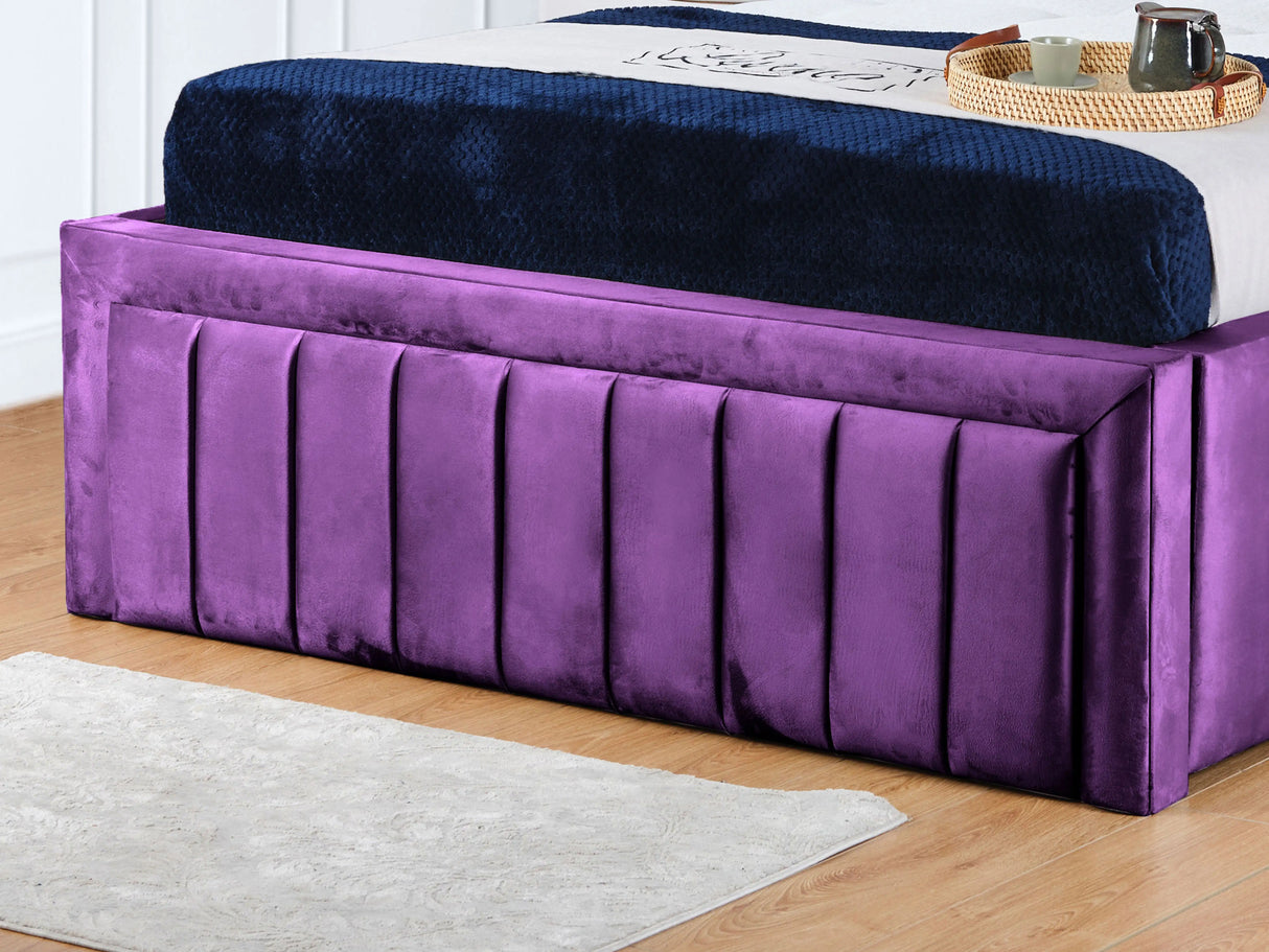 Linea Panel Upholstered Bed