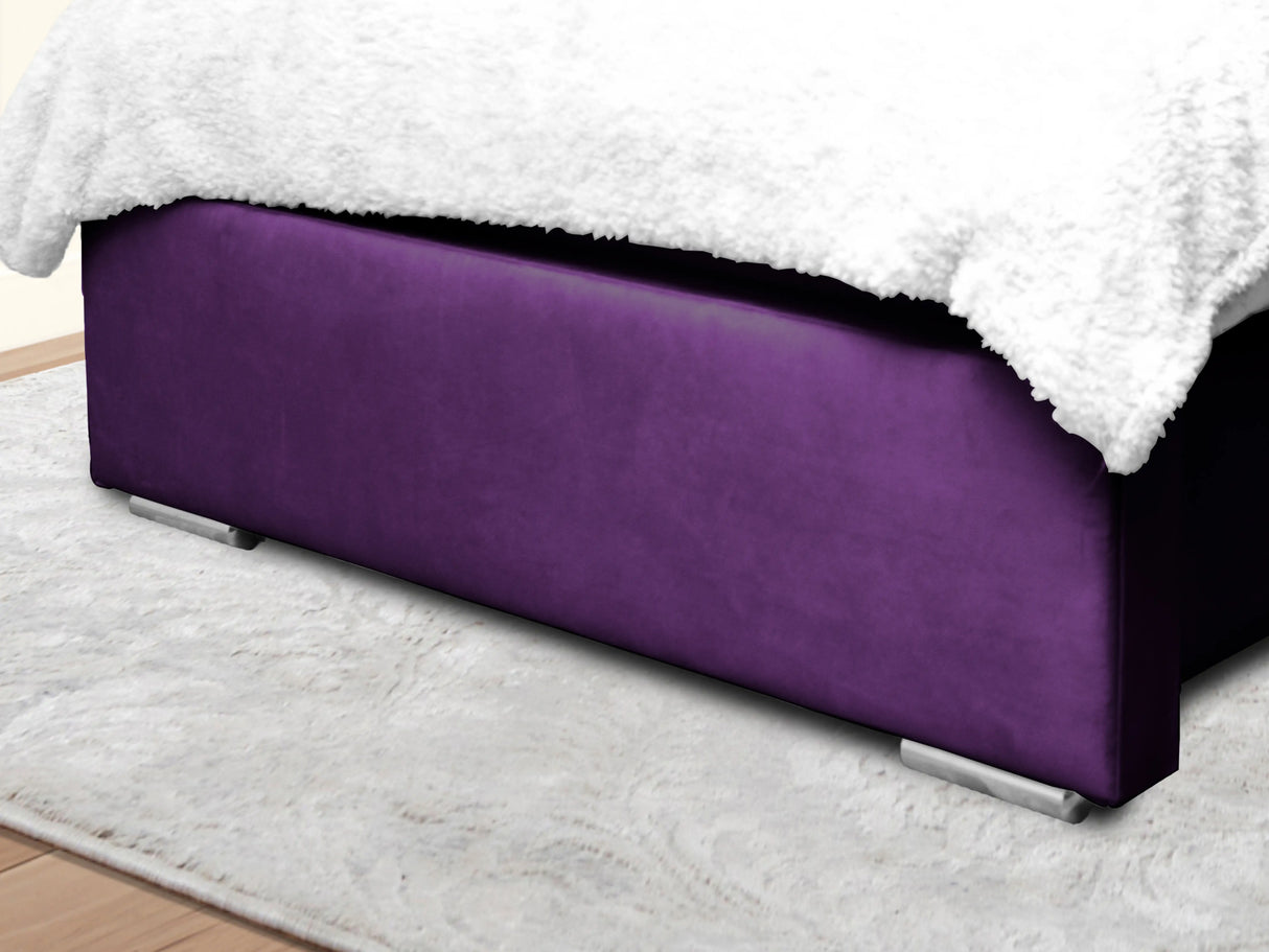 Cierra Wingback Upholstered Bed