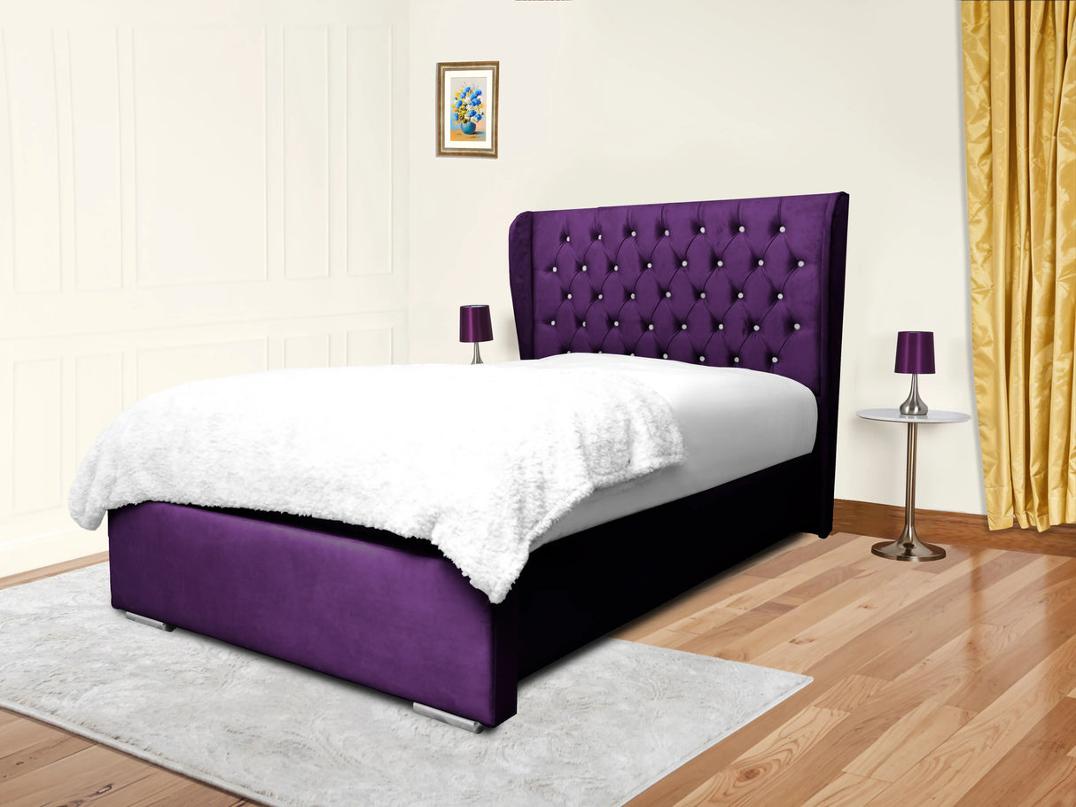 Cierra Wingback Upholstered Bed