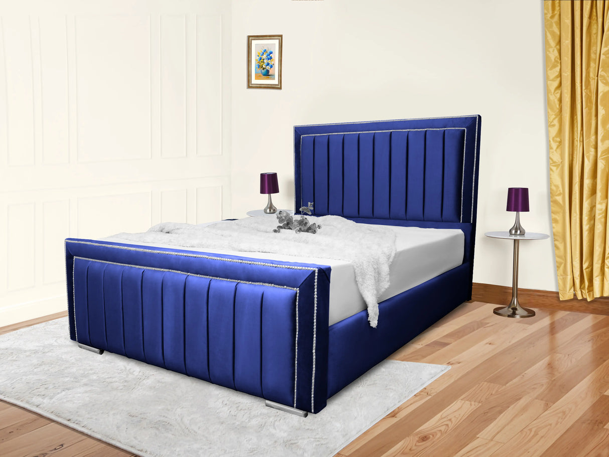 Maison Upholstered Bed