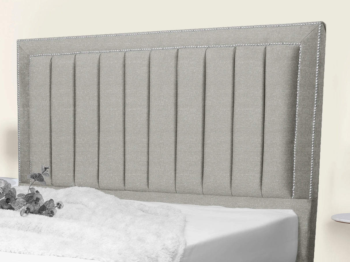 Maison Upholstered Bed