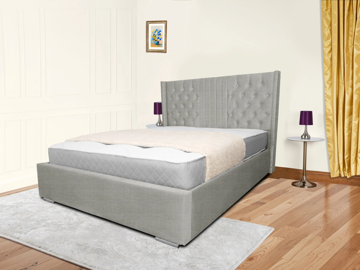 Middleton Wingback Upholstered Bed