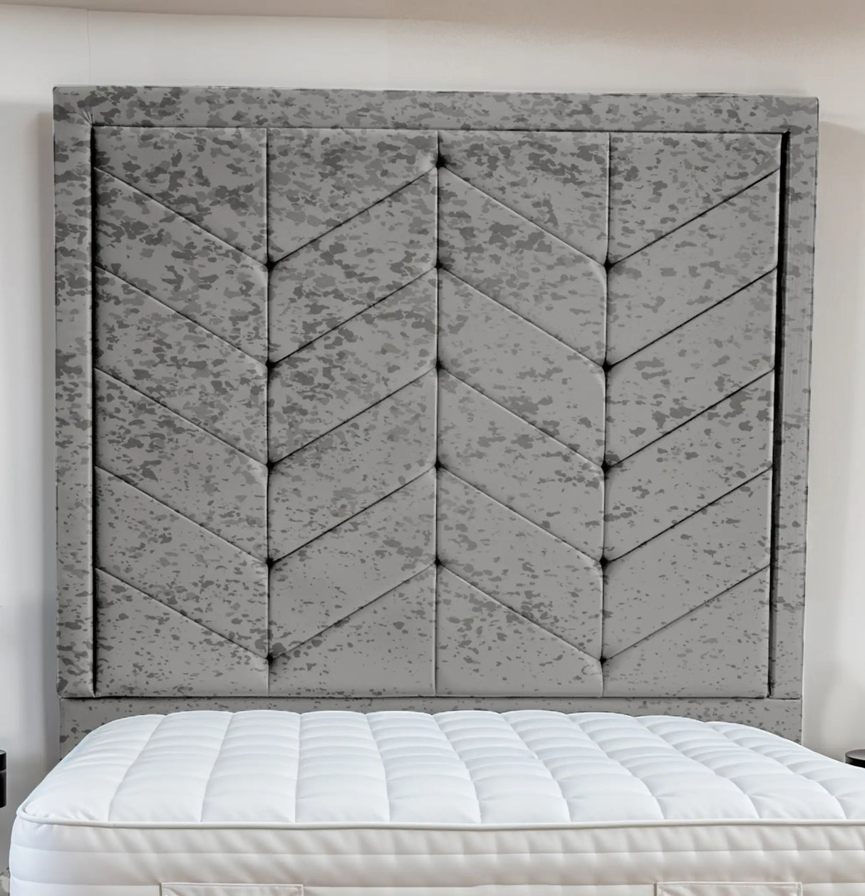 Kendall Upholstered Bed