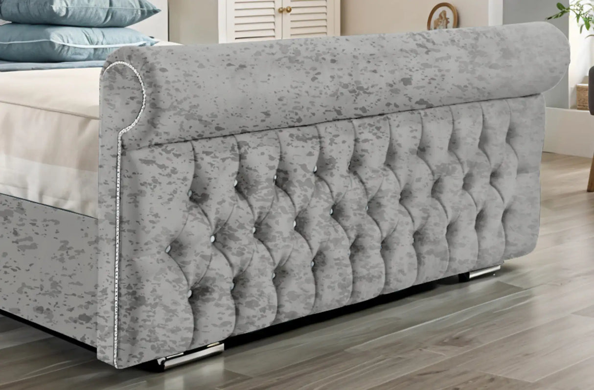 Faye Upholstered Bed