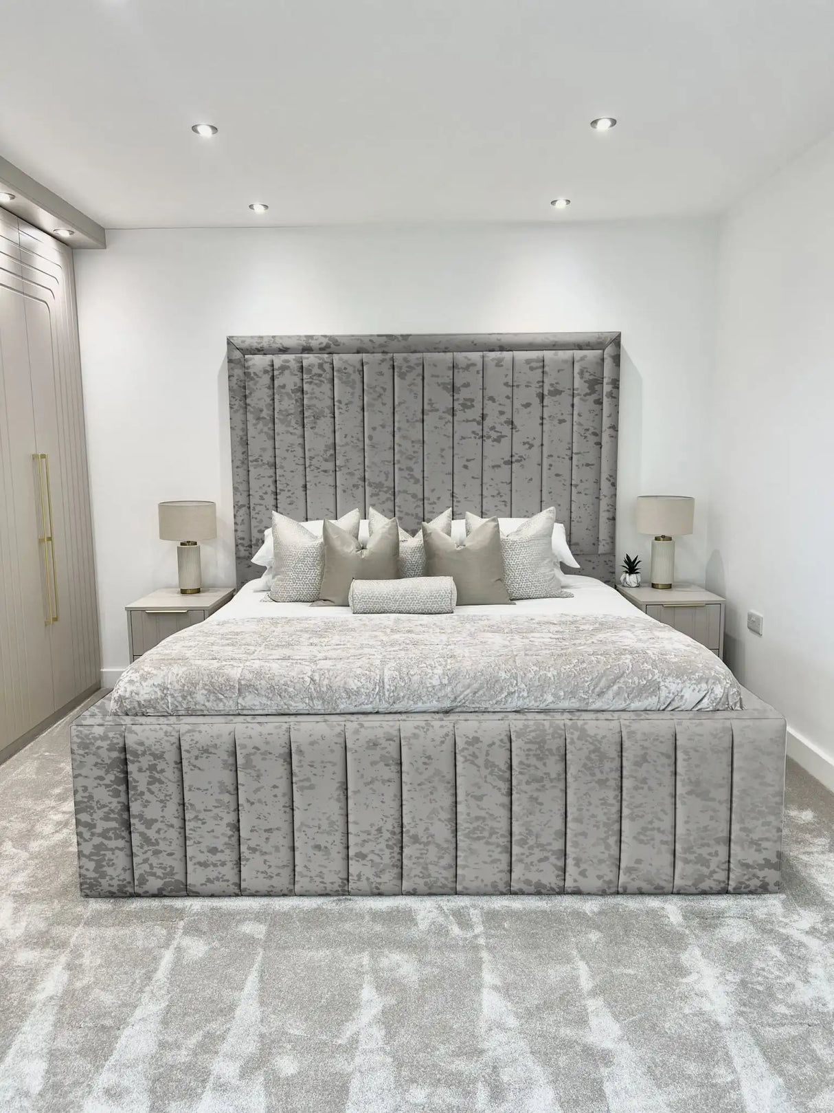 Hampton Upholstered Bed