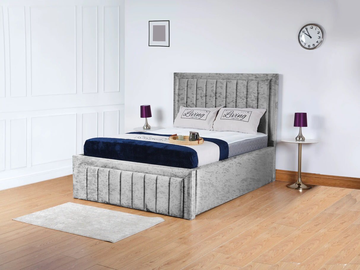 Linea Panel Upholstered Bed