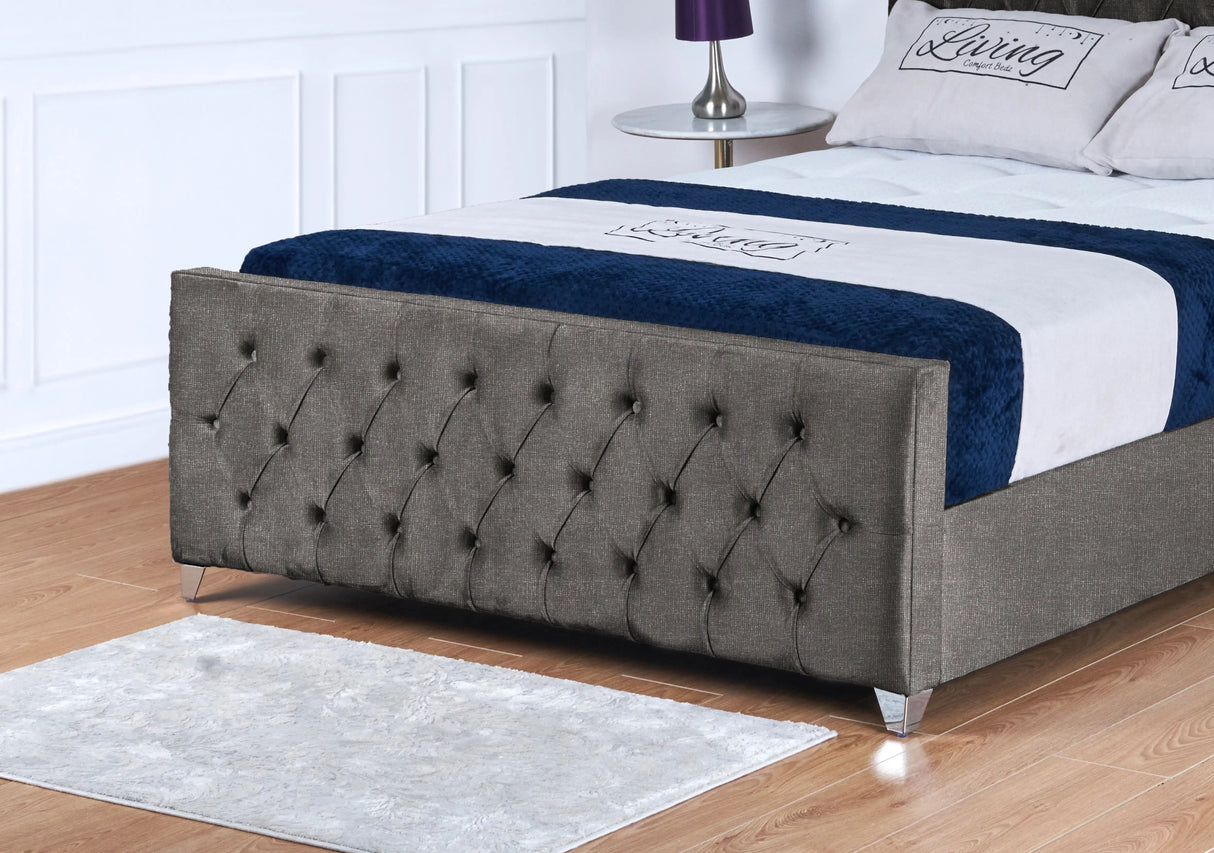 Florida Upholstered bed