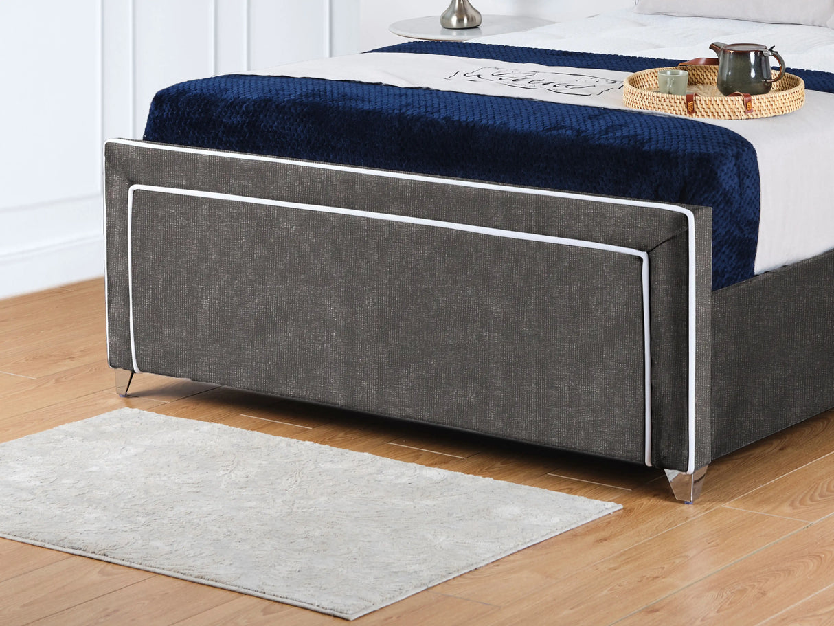 Ariana Upholstered Bed