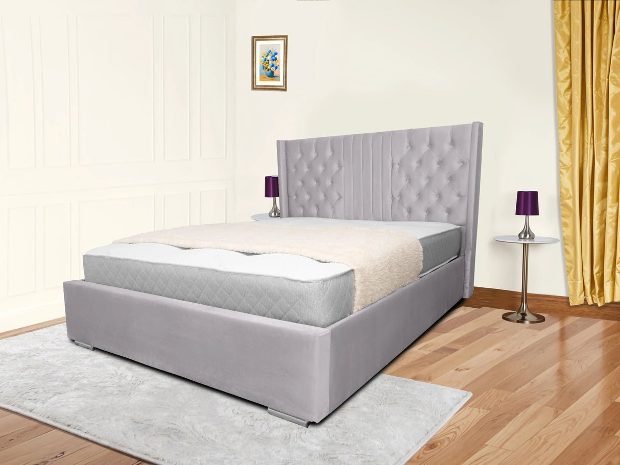 Middleton Wingback Upholstered Bed