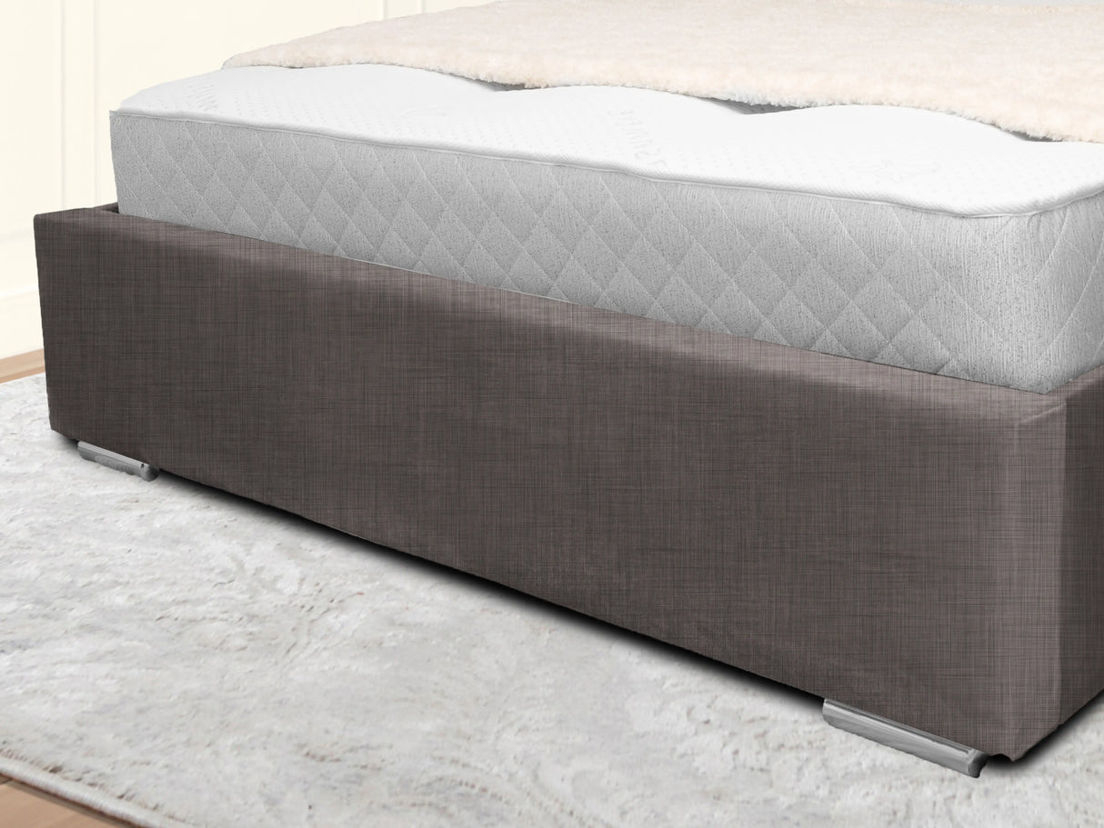 Middleton Wingback Upholstered Bed