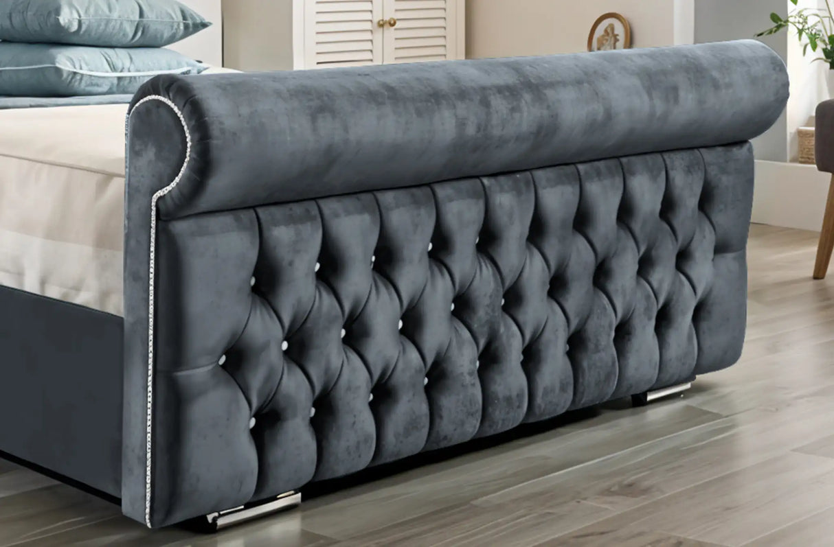 Faye Upholstered Bed