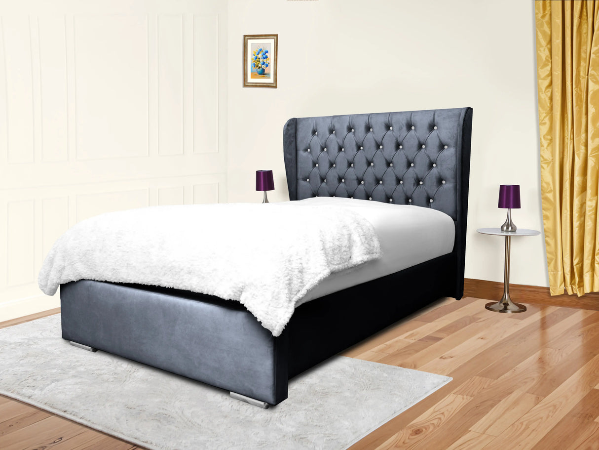 Cierra Wingback Upholstered Bed