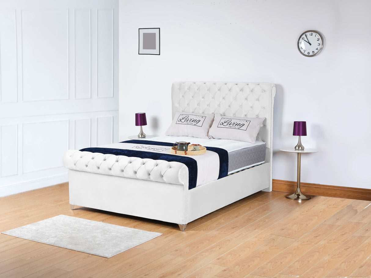 Chesterfield Sleigh Upholstered Bed