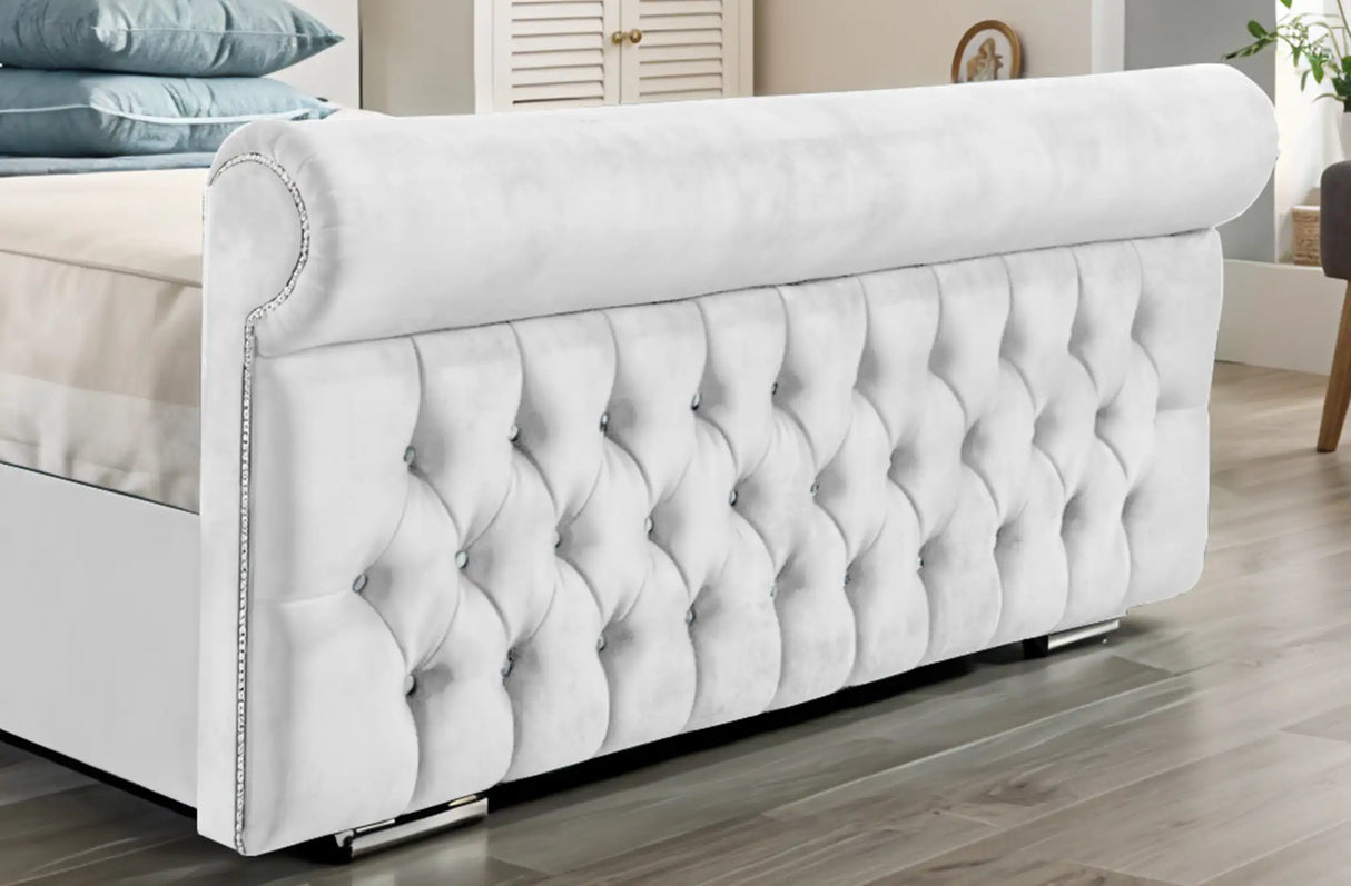 Faye Upholstered Bed