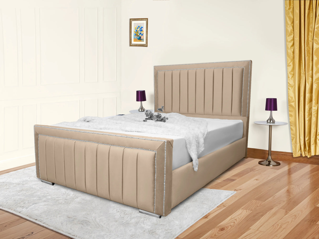 Maison Upholstered Bed
