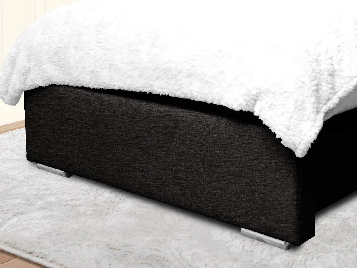 Cierra Wingback Upholstered Bed