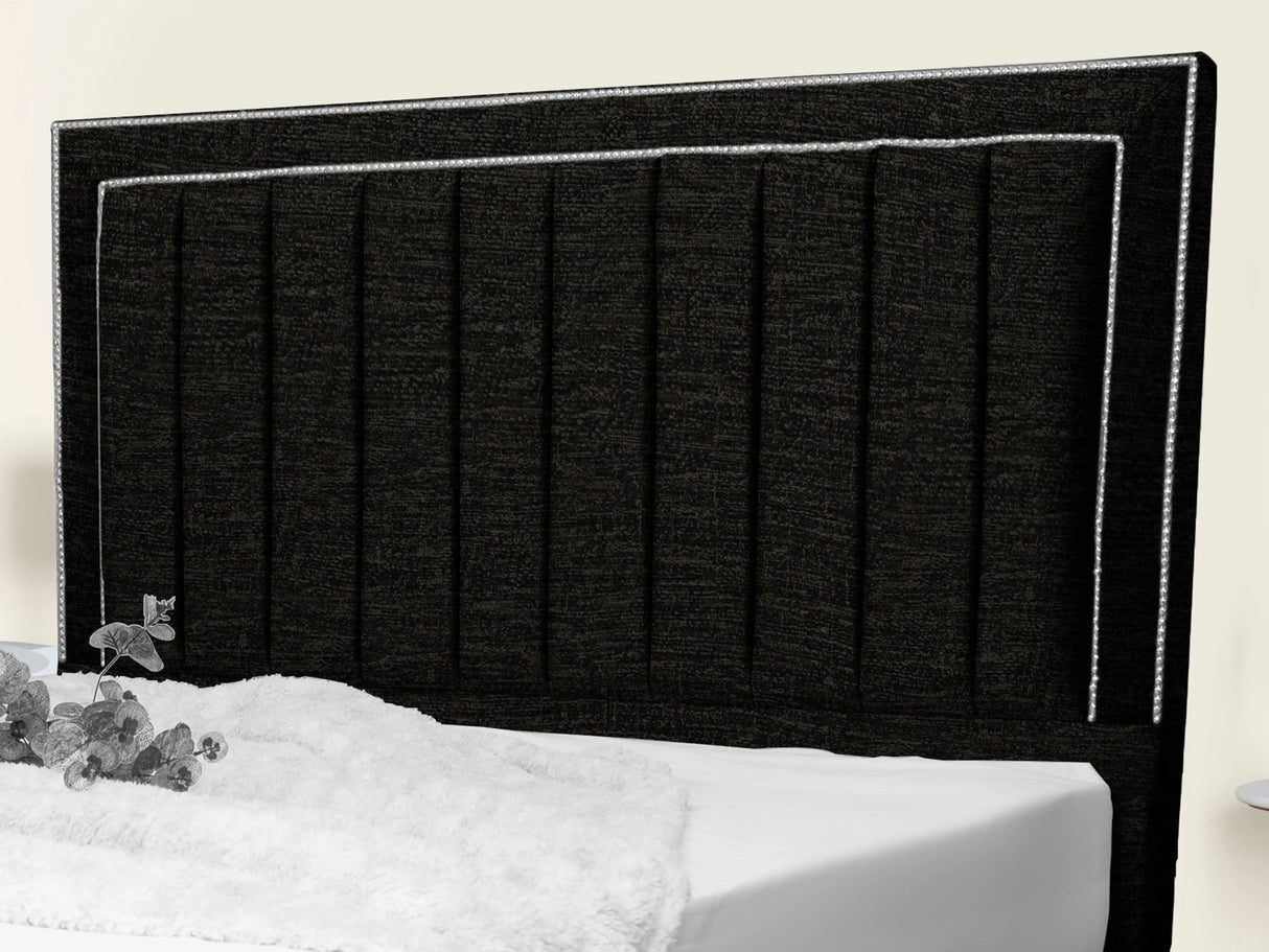 Maison Upholstered Bed