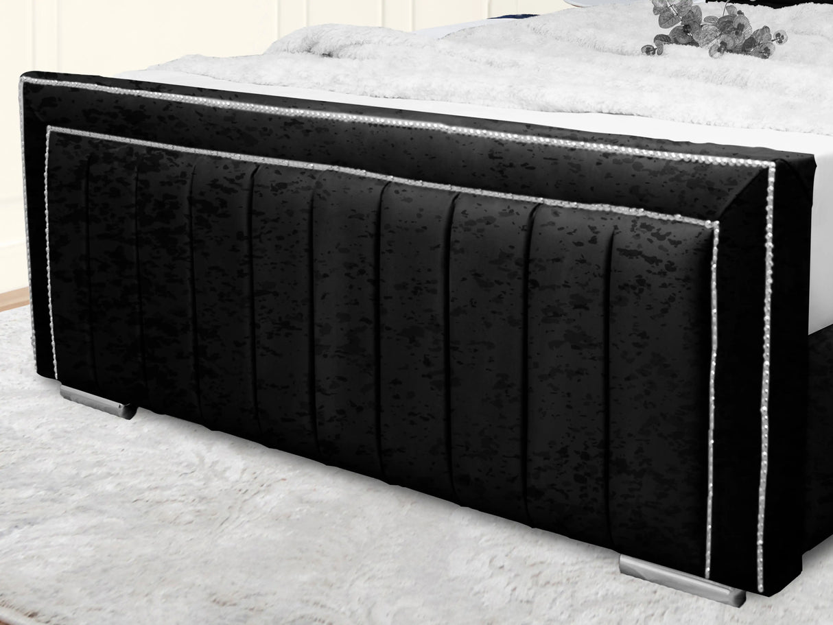 Maison Upholstered Bed